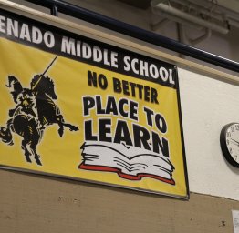 Venado Middle School Sign